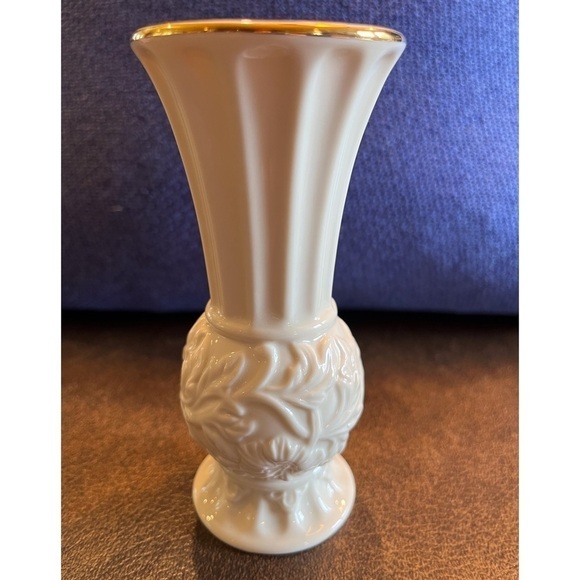 Lenox Petite Vase - Picture 1 of 7